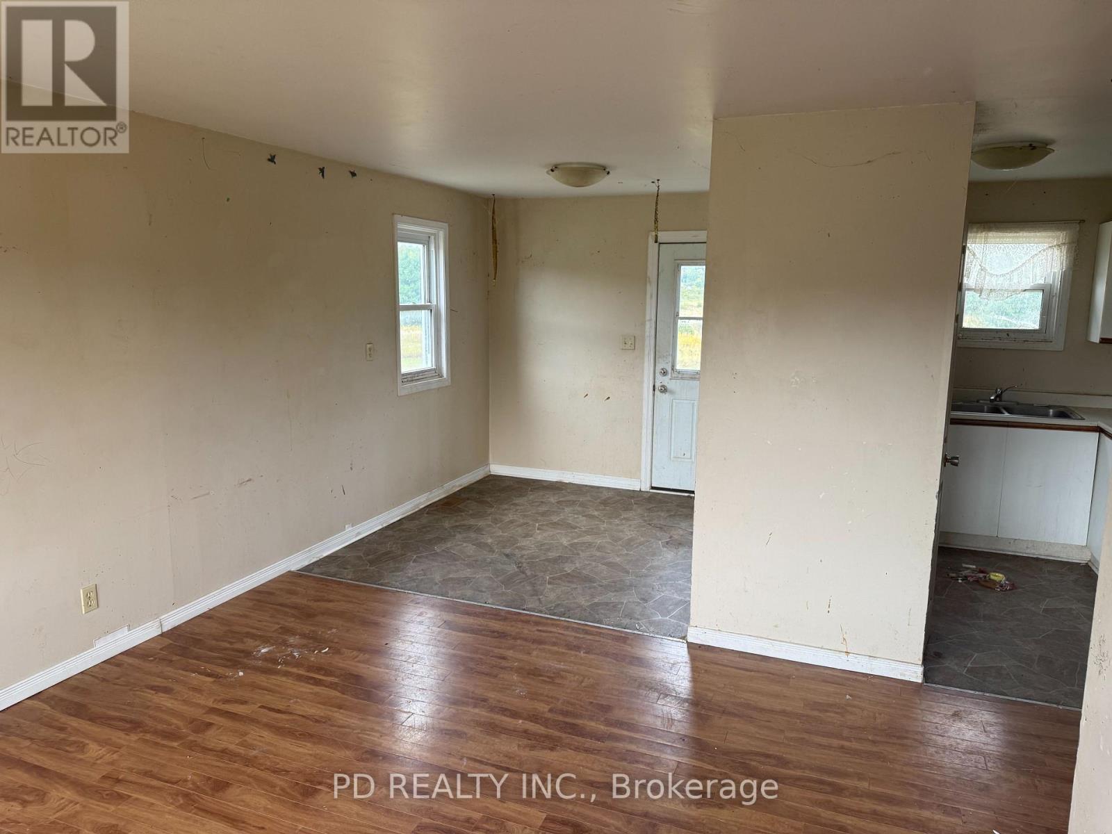 1251 Brock Road, Frontenac, Ontario K0H 2E0 - Photo 10 - X12849618