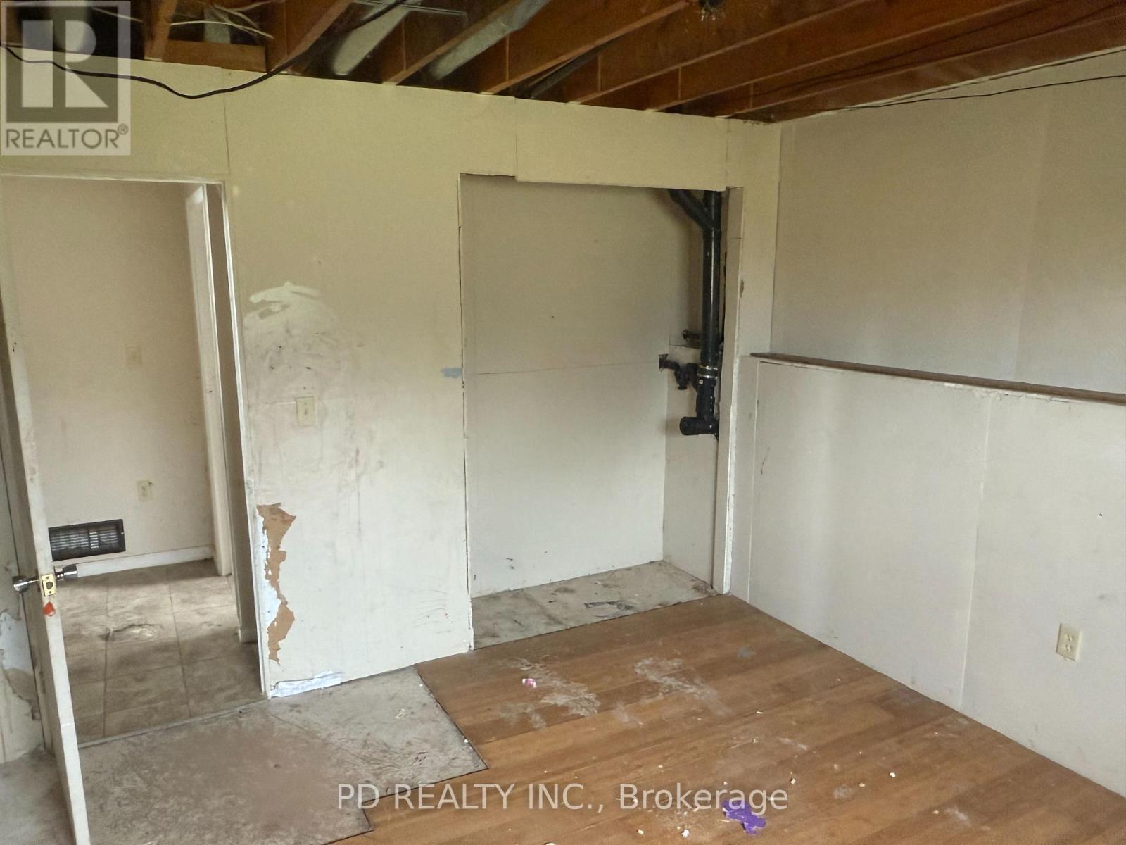 1251 Brock Road, Frontenac, Ontario K0H 2E0 - Photo 21 - X12849618