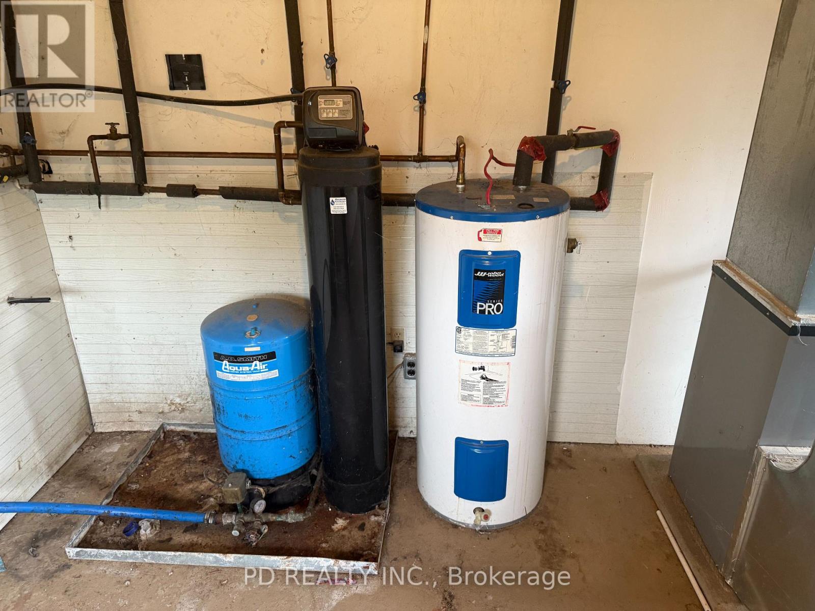 1251 Brock Road, Frontenac, Ontario K0H 2E0 - Photo 36 - X12849618