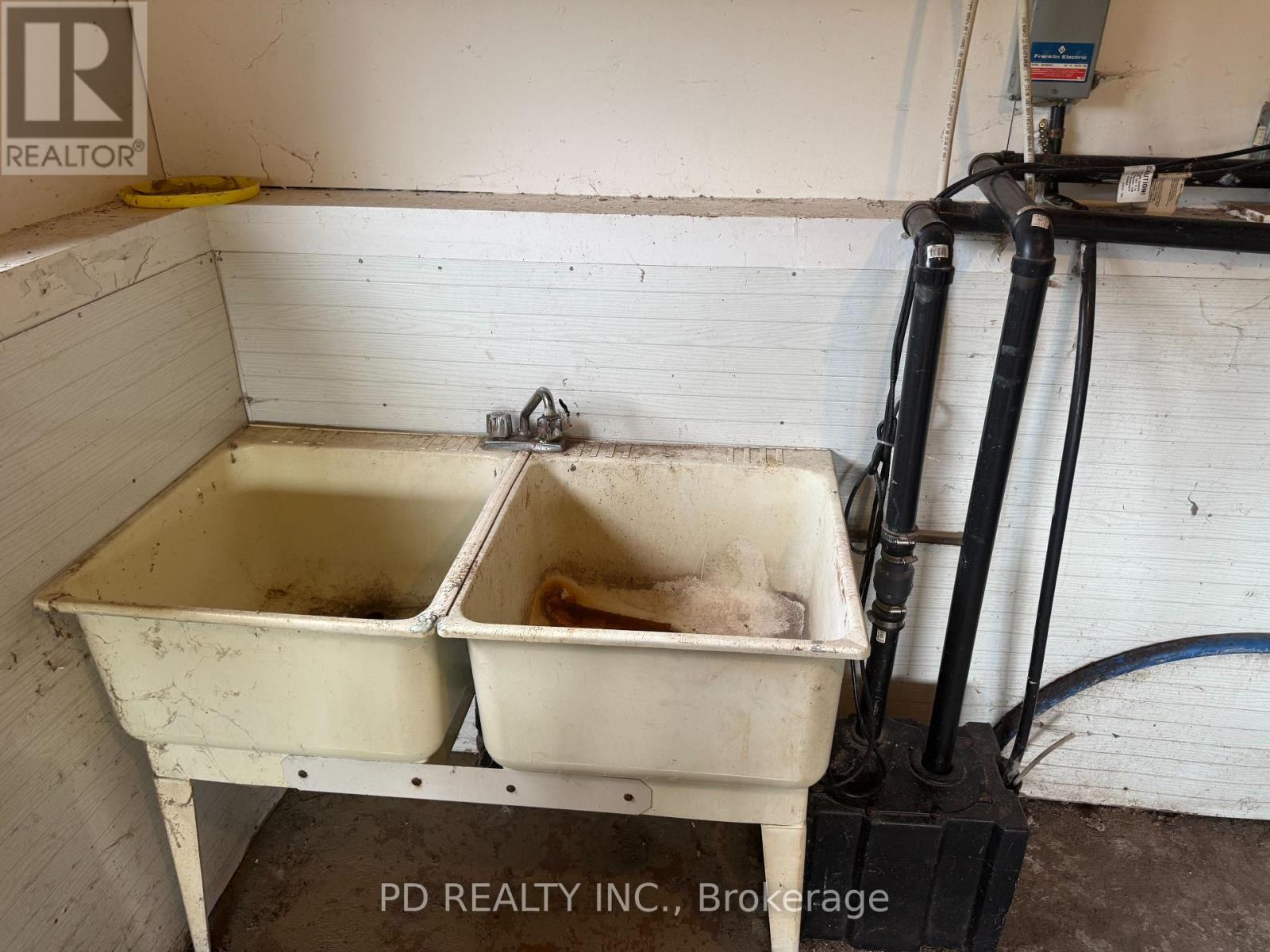 1251 Brock Road, Frontenac, Ontario K0H 2E0 - Photo 37 - X12849618