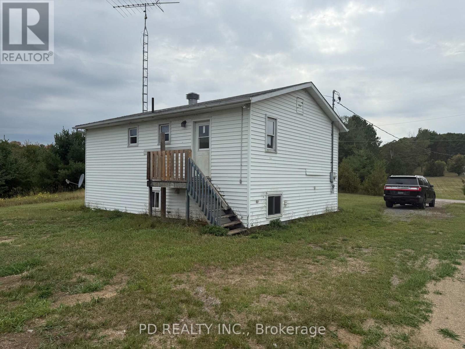 1251 Brock Road, Frontenac, Ontario K0H 2E0 - Photo 5 - X12849618