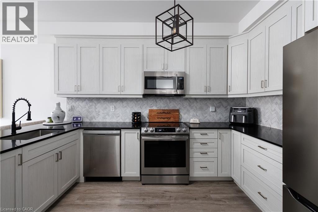 575 Woodward Avenue Unit# 39, Hamilton, Ontario  L8H 0B3 - Photo 2 - 40809837