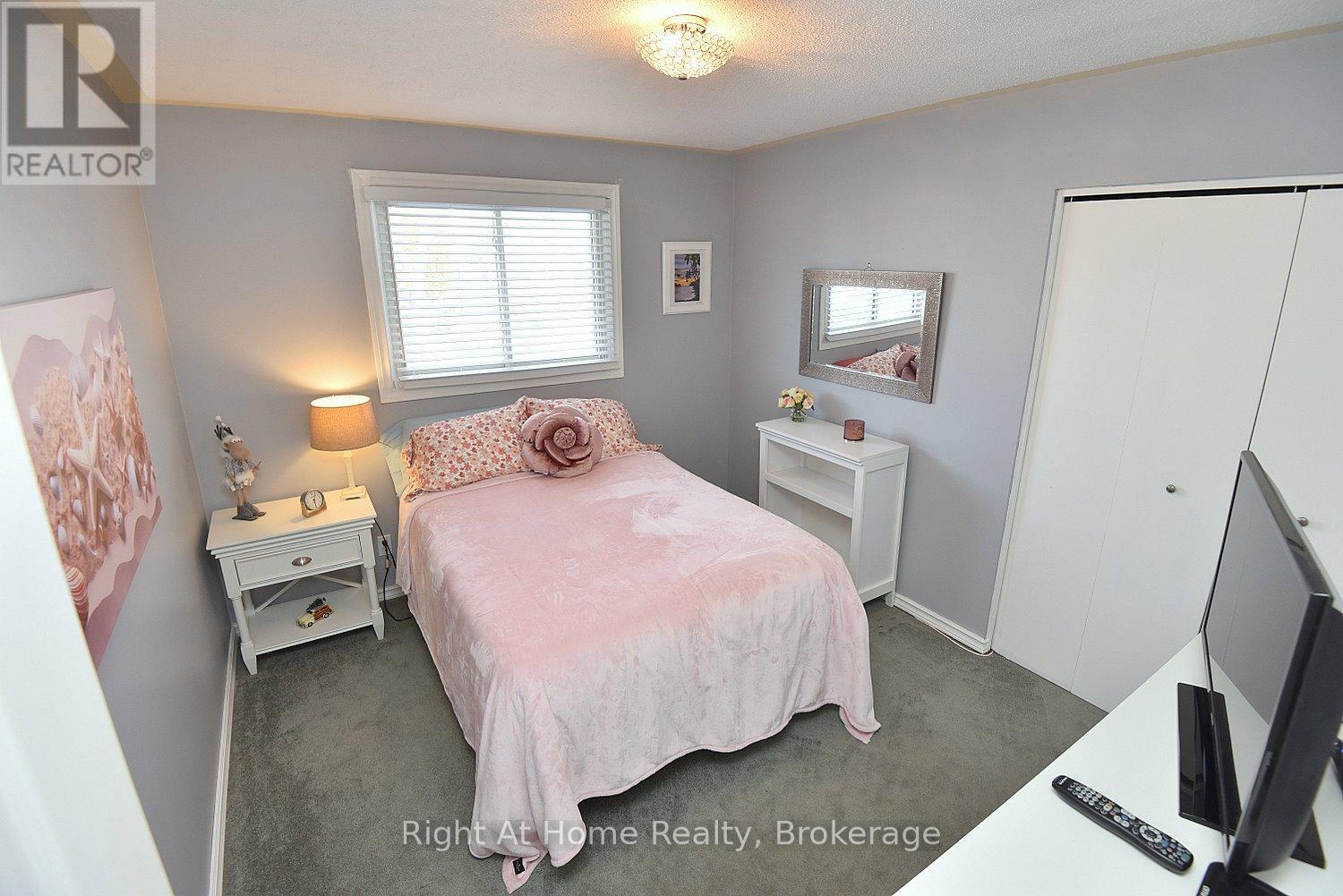 41 Mergl Drive, Norfolk (Port Dover), Ontario  N0A 1N4 - Photo 23 - X12849570