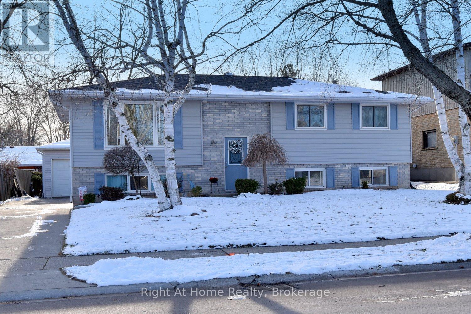 41 MERGL DRIVE, norfolk (port dover), Ontario