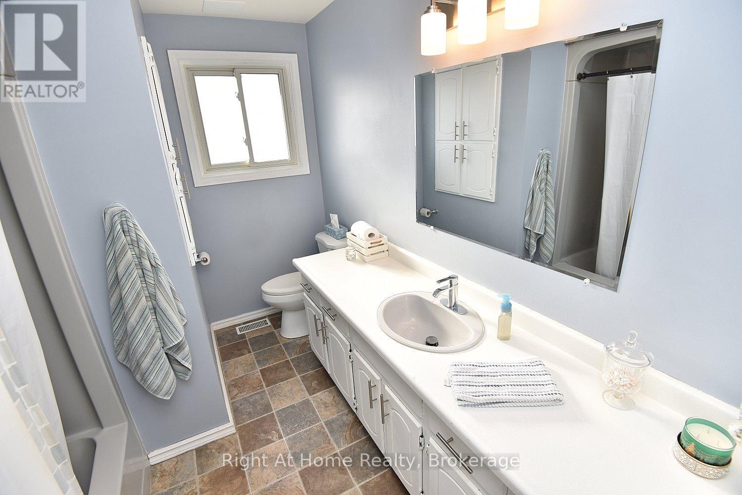 41 Mergl Drive, Norfolk (Port Dover), Ontario  N0A 1N4 - Photo 25 - X12849570