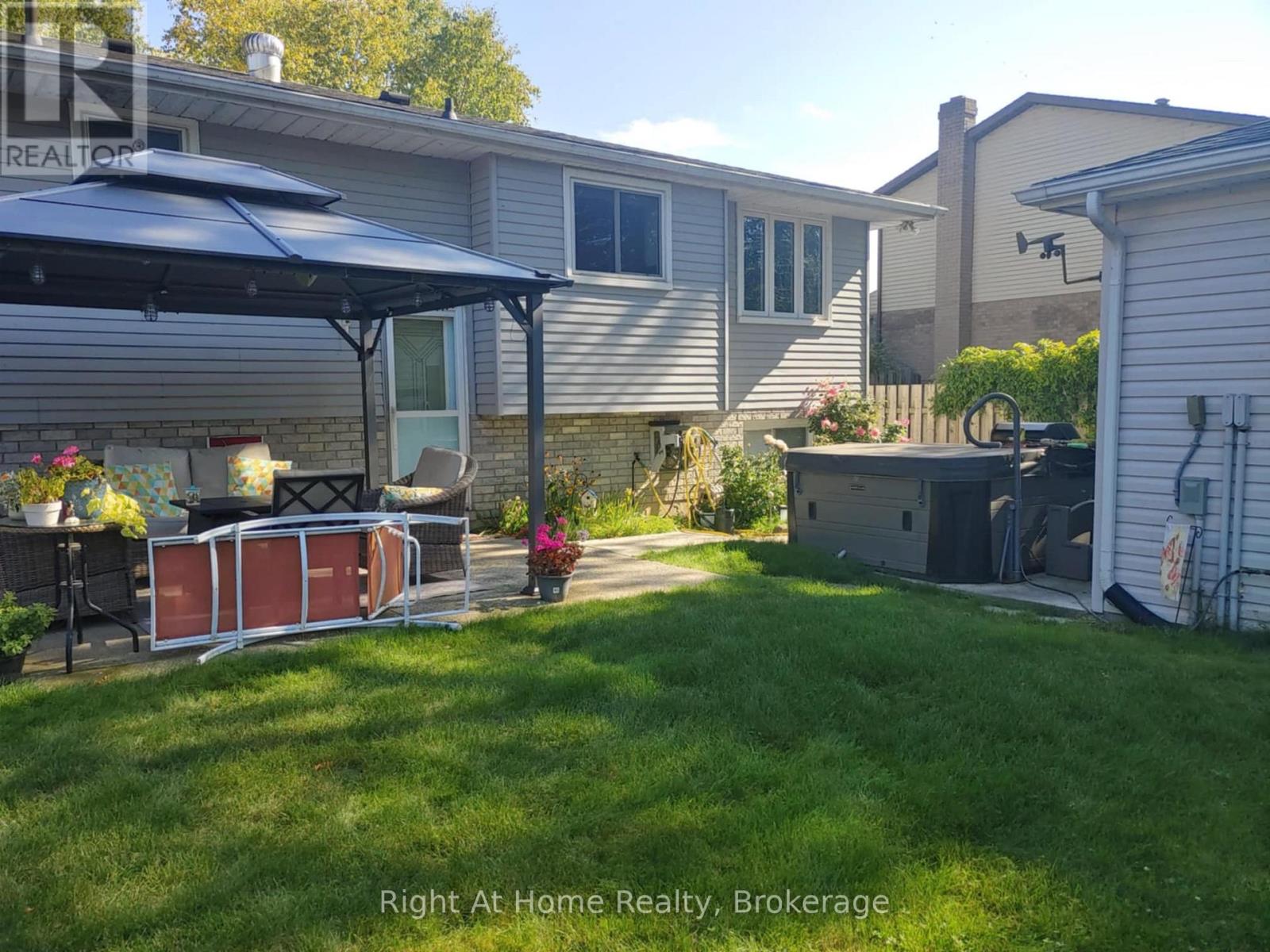 41 Mergl Drive, Norfolk (Port Dover), Ontario  N0A 1N4 - Photo 35 - X12849570