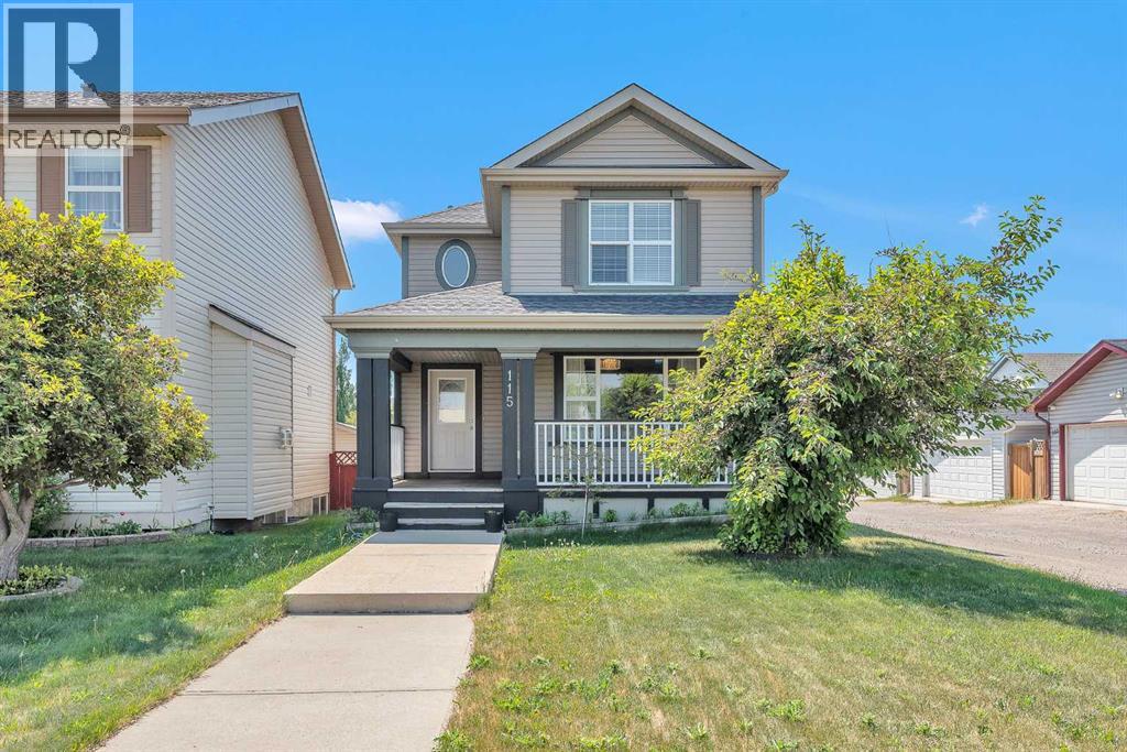 115 Evermeadow Avenue SW, Calgary, Alberta