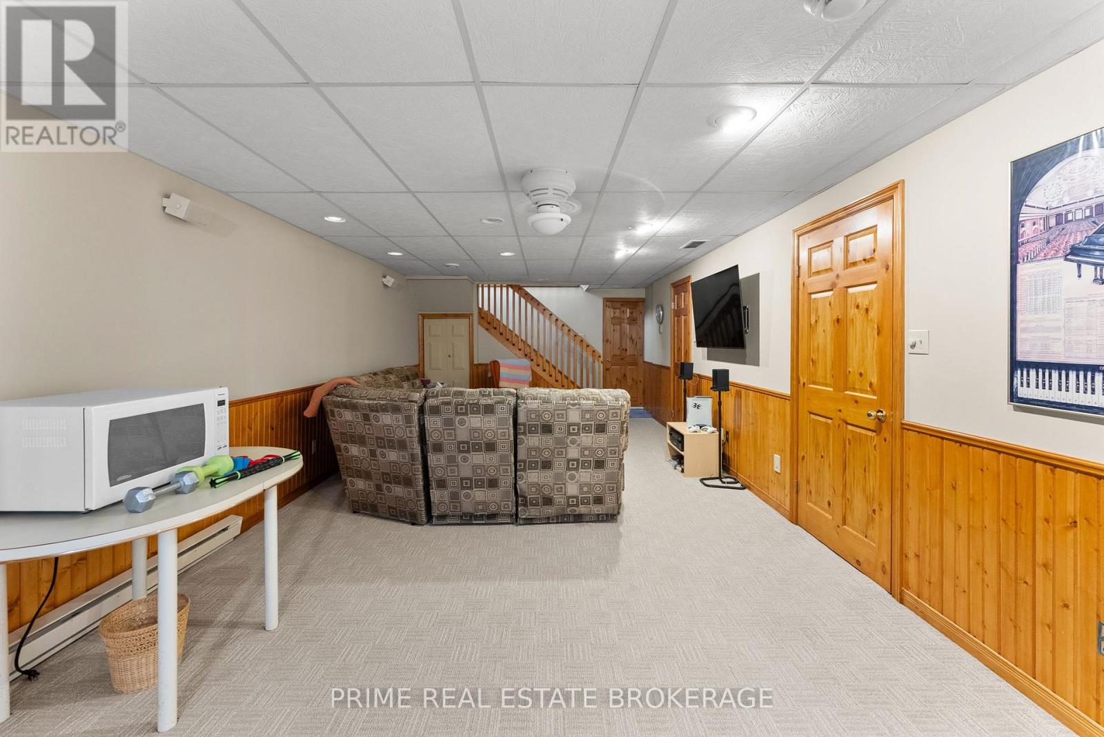 9856 Huron Place, Lambton Shores (Grand Bend), Ontario  N0M 1T0 - Photo 30 - X12849344