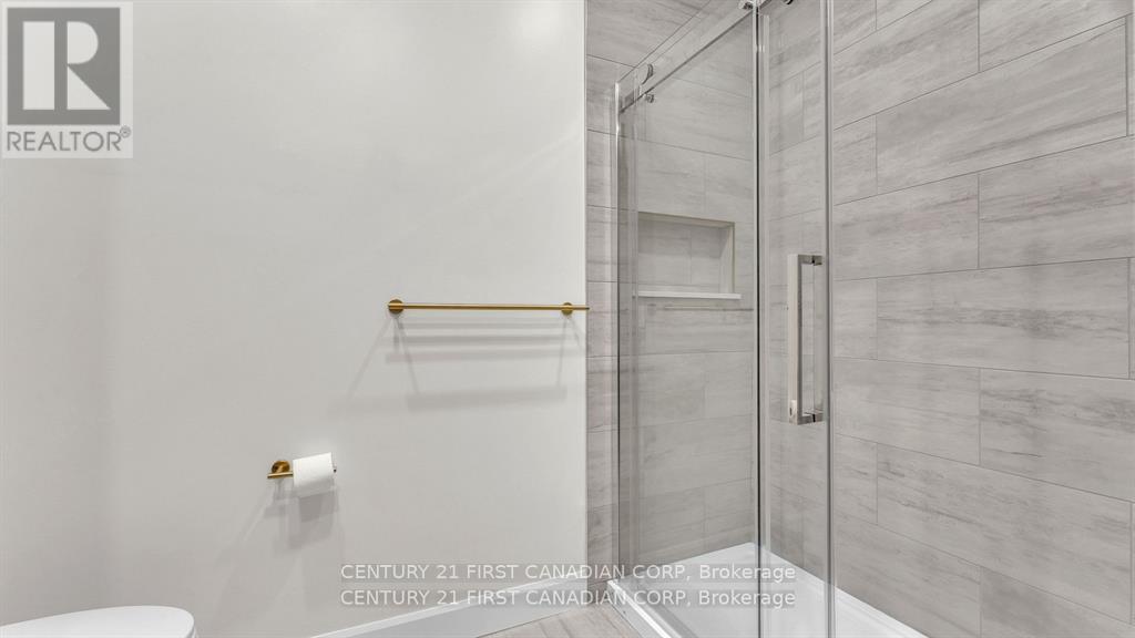 Main - 597 Hale Street, London East, Ontario  N5W 1H8 - Photo 8 - X12849592