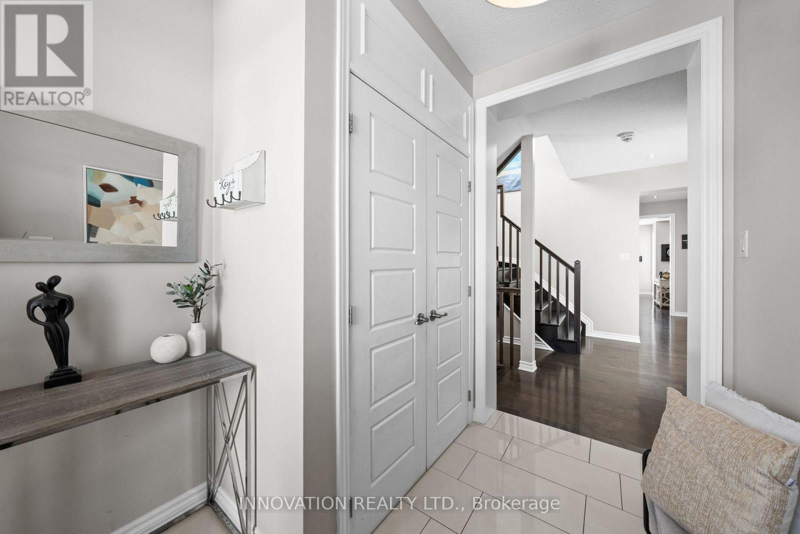 304 Eucalyptus Circle, Ottawa, Ontario  K2S 0X1 - Photo 3 - X12849324