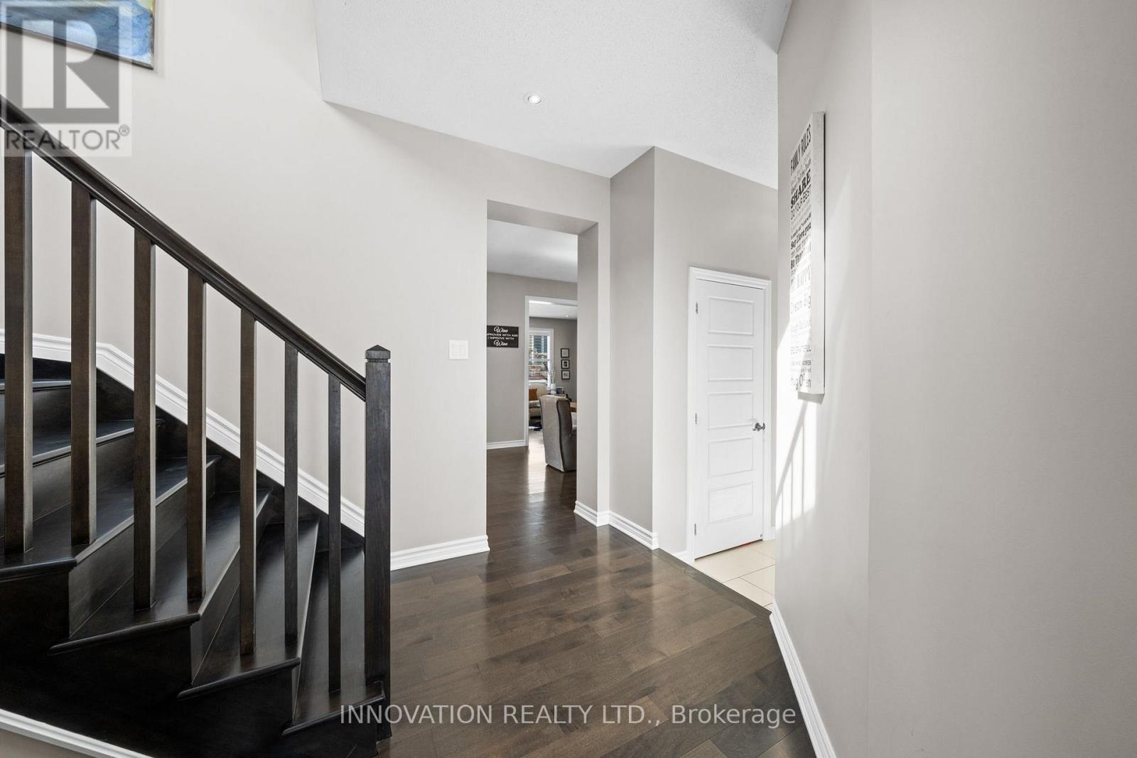 304 Eucalyptus Circle, Ottawa, Ontario  K2S 0X1 - Photo 4 - X12849324