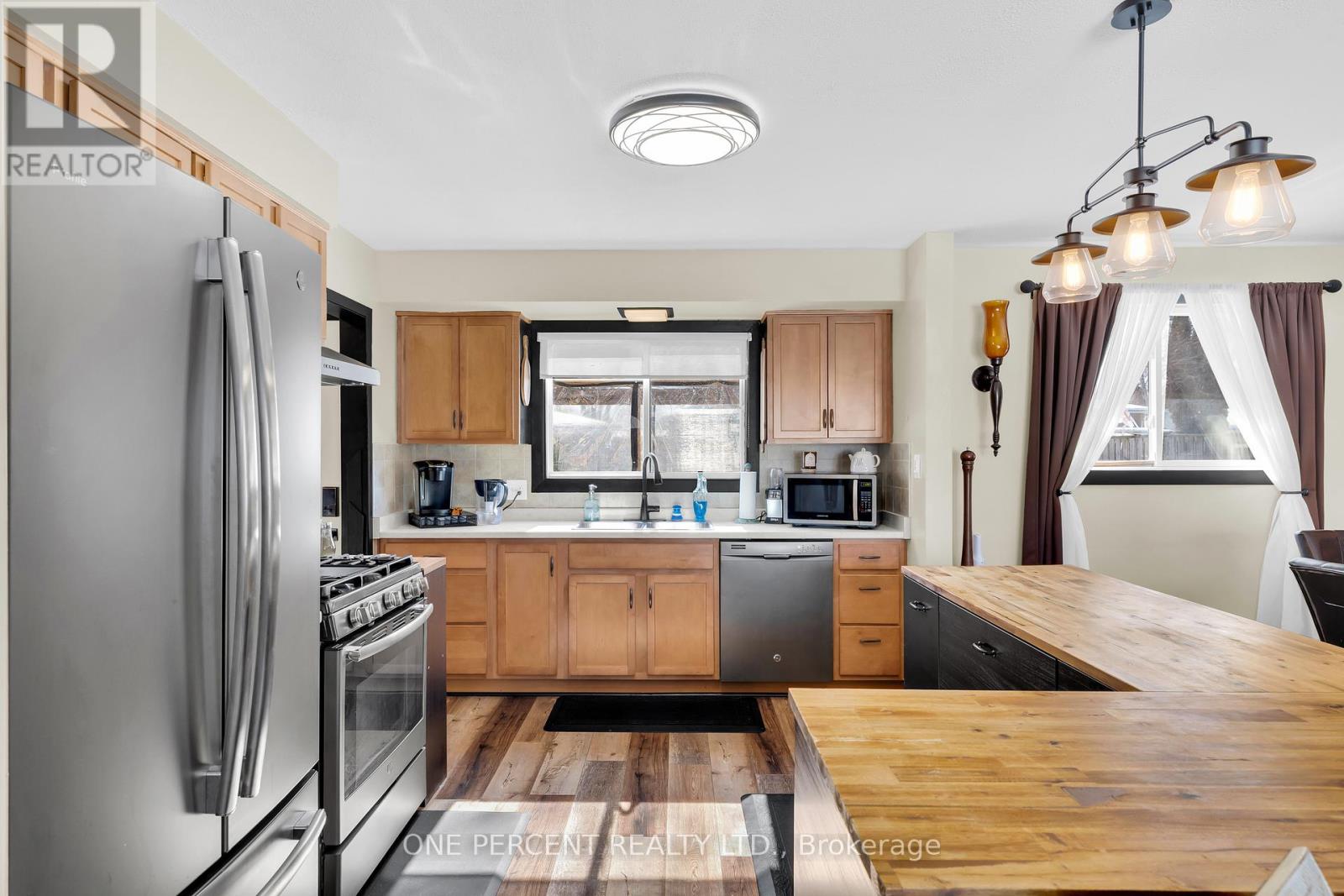 26 Peden Boulevard, Brockville, Ontario  K6V 3K3 - Photo 15 - X12849348