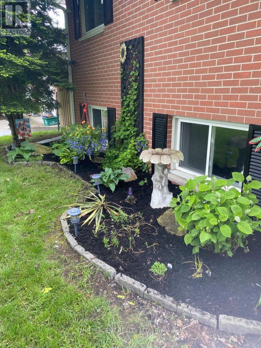 26 Peden Boulevard, Brockville, Ontario  K6V 3K3 - Photo 45 - X12849348