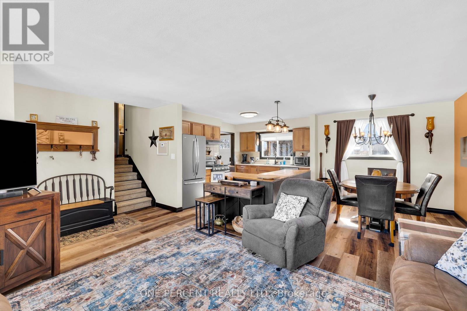 26 Peden Boulevard, Brockville, Ontario  K6V 3K3 - Photo 6 - X12849348