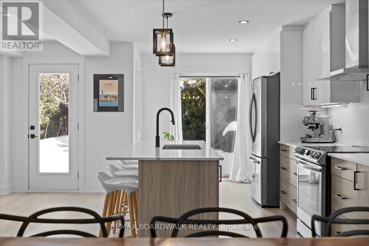 1535 Kamouraska Circle, Ottawa, Ontario  K1C 3J1 - Photo 16 - X12849392