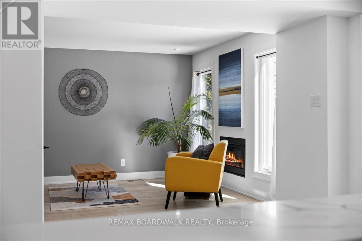 1535 Kamouraska Circle, Ottawa, Ontario  K1C 3J1 - Photo 8 - X12849392