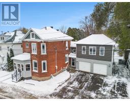 13 LOMBARD STREET, Smiths Falls, Ontario