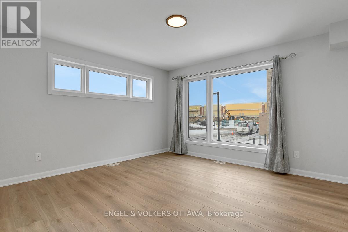 12 - 801 Glenroy Gilbert Drive, Ottawa, Ontario  K2J 5R6 - Photo 15 - X12849438