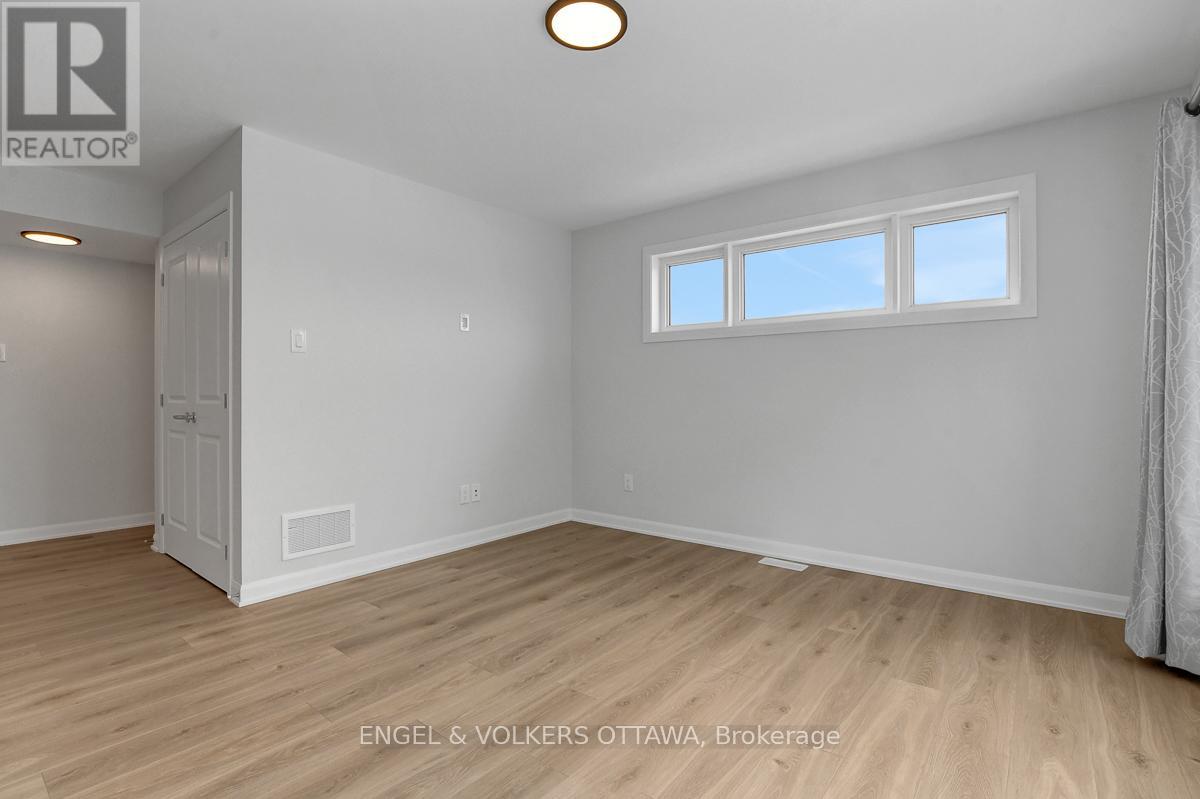 12 - 801 Glenroy Gilbert Drive, Ottawa, Ontario  K2J 5R6 - Photo 17 - X12849472