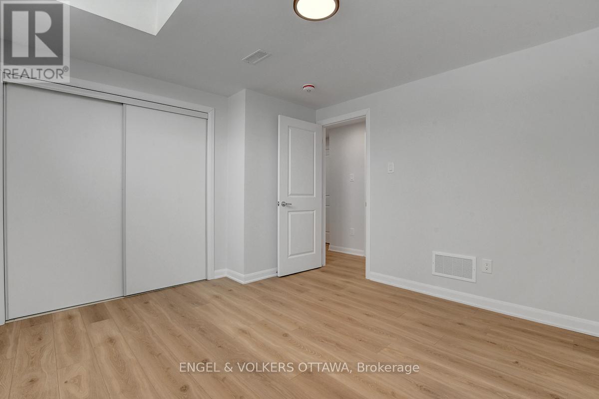 12 - 801 Glenroy Gilbert Drive, Ottawa, Ontario  K2J 5R6 - Photo 26 - X12849472