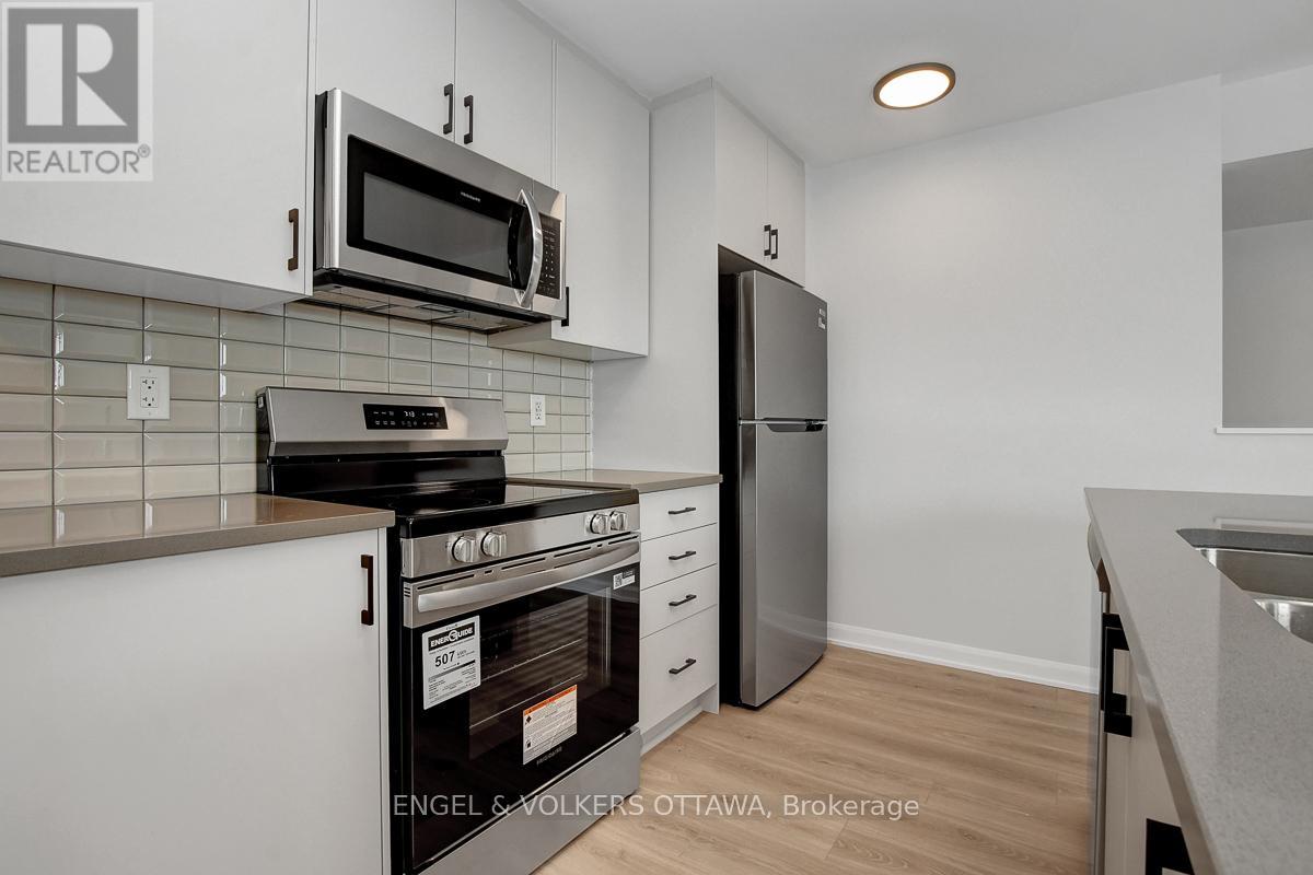 12 - 801 Glenroy Gilbert Drive, Ottawa, Ontario  K2J 5R6 - Photo 9 - X12849472