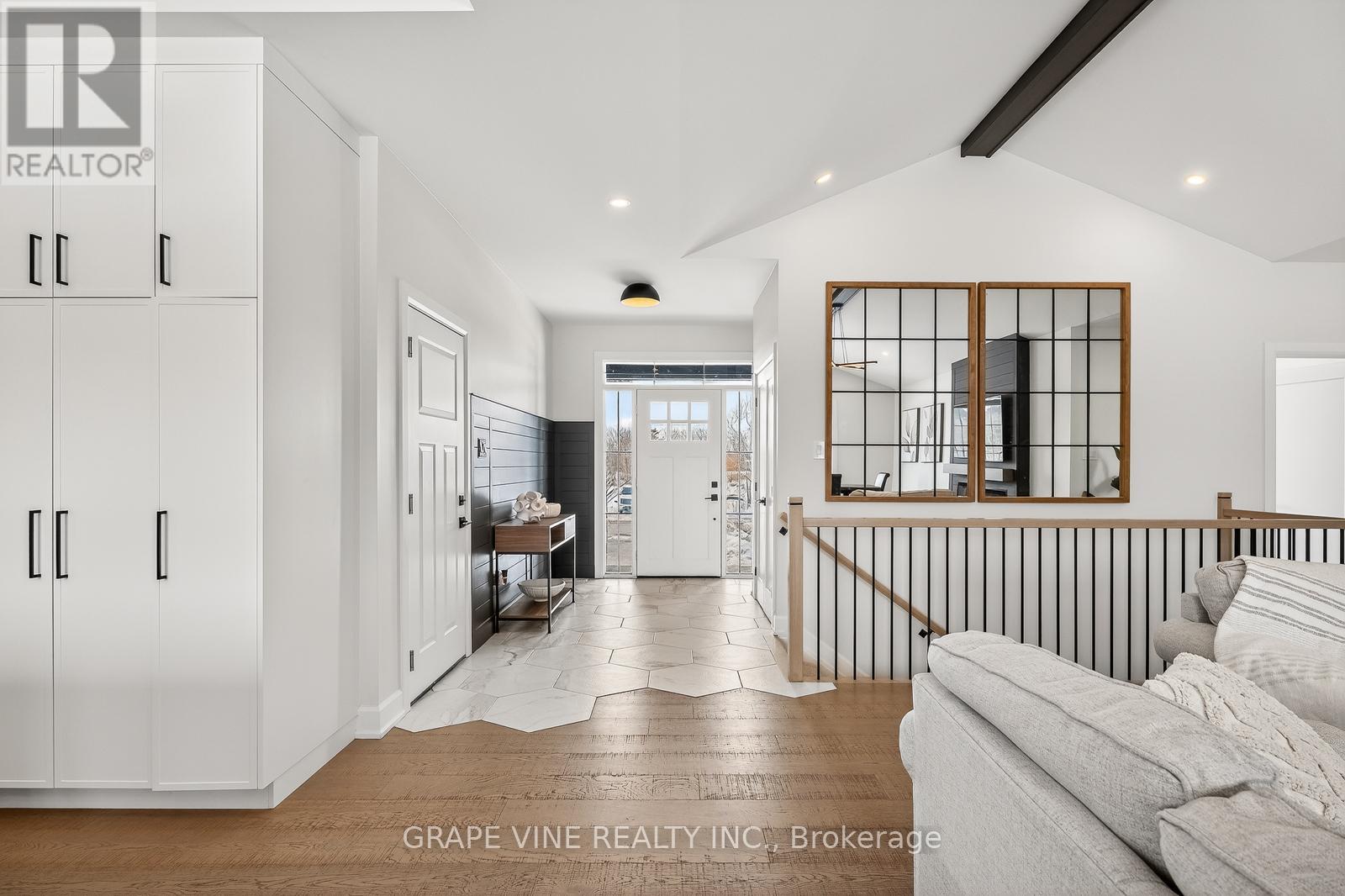 106 Maplestone Drive, North Grenville, Ontario  K0G 1J0 - Photo 5 - X12849500