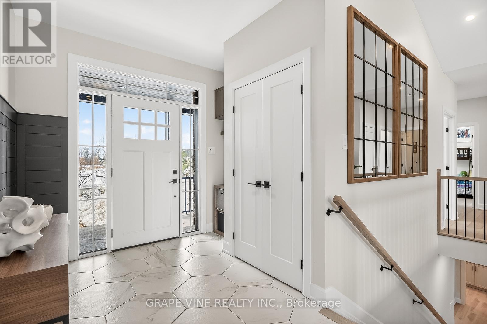 106 Maplestone Drive, North Grenville, Ontario  K0G 1J0 - Photo 6 - X12849500