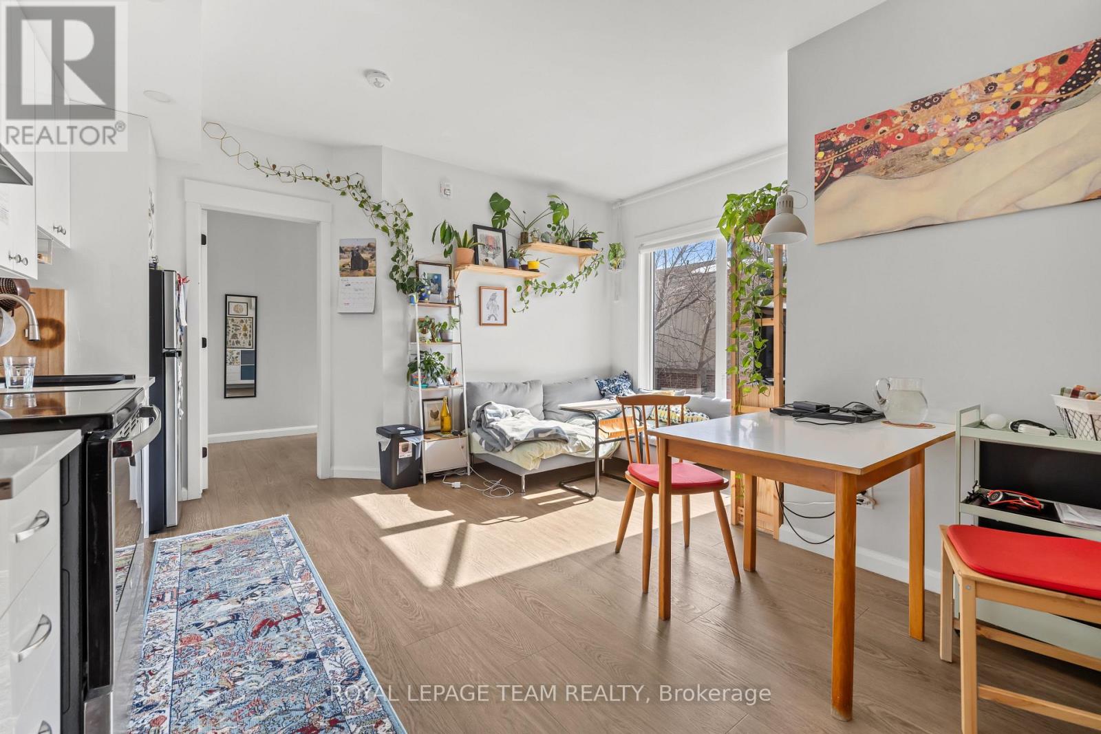 303 - 506 Gladstone Avenue, Ottawa, Ontario  K1R 5P1 - Photo 6 - X12849512