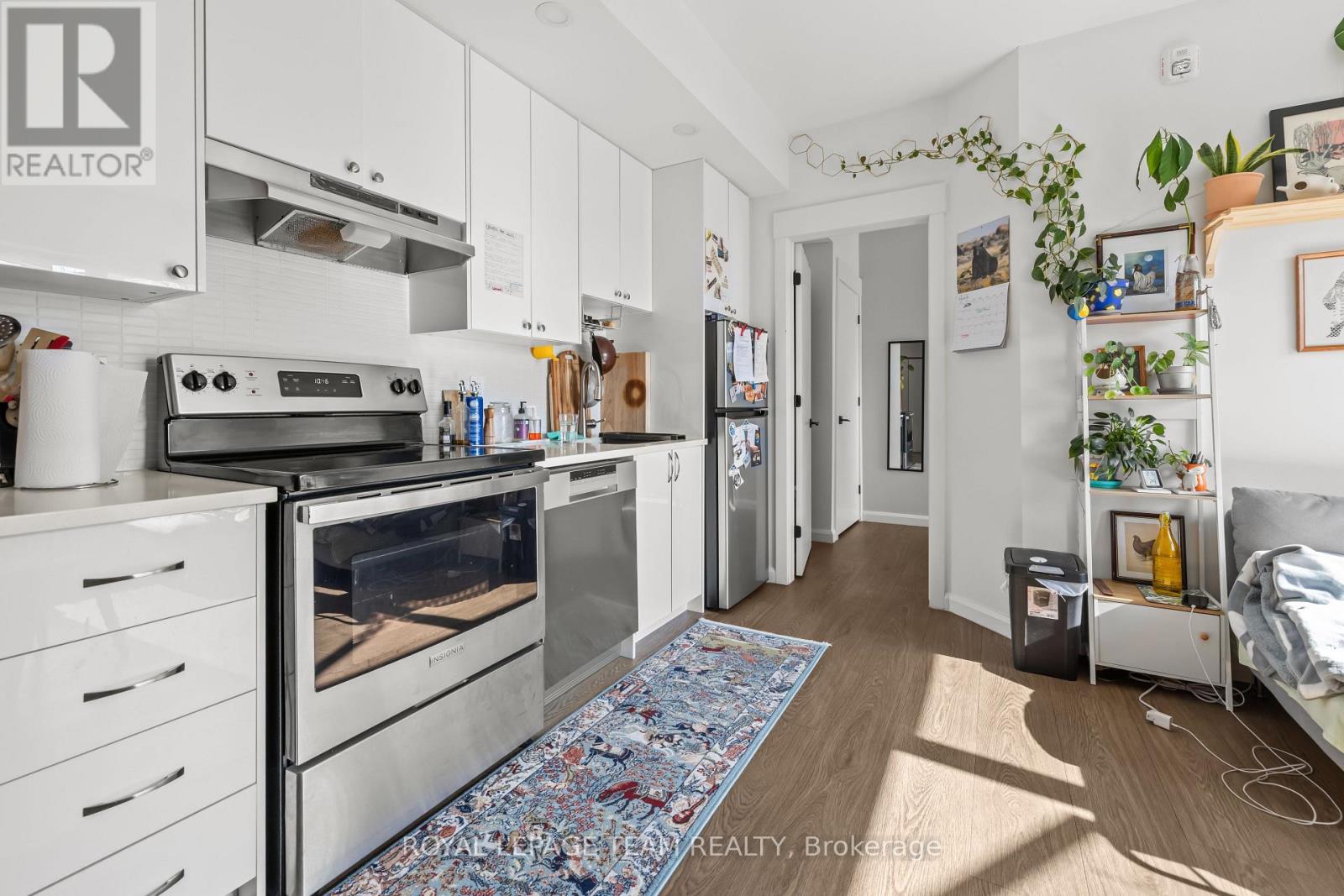 303 - 506 Gladstone Avenue, Ottawa, Ontario  K1R 5P1 - Photo 7 - X12849512