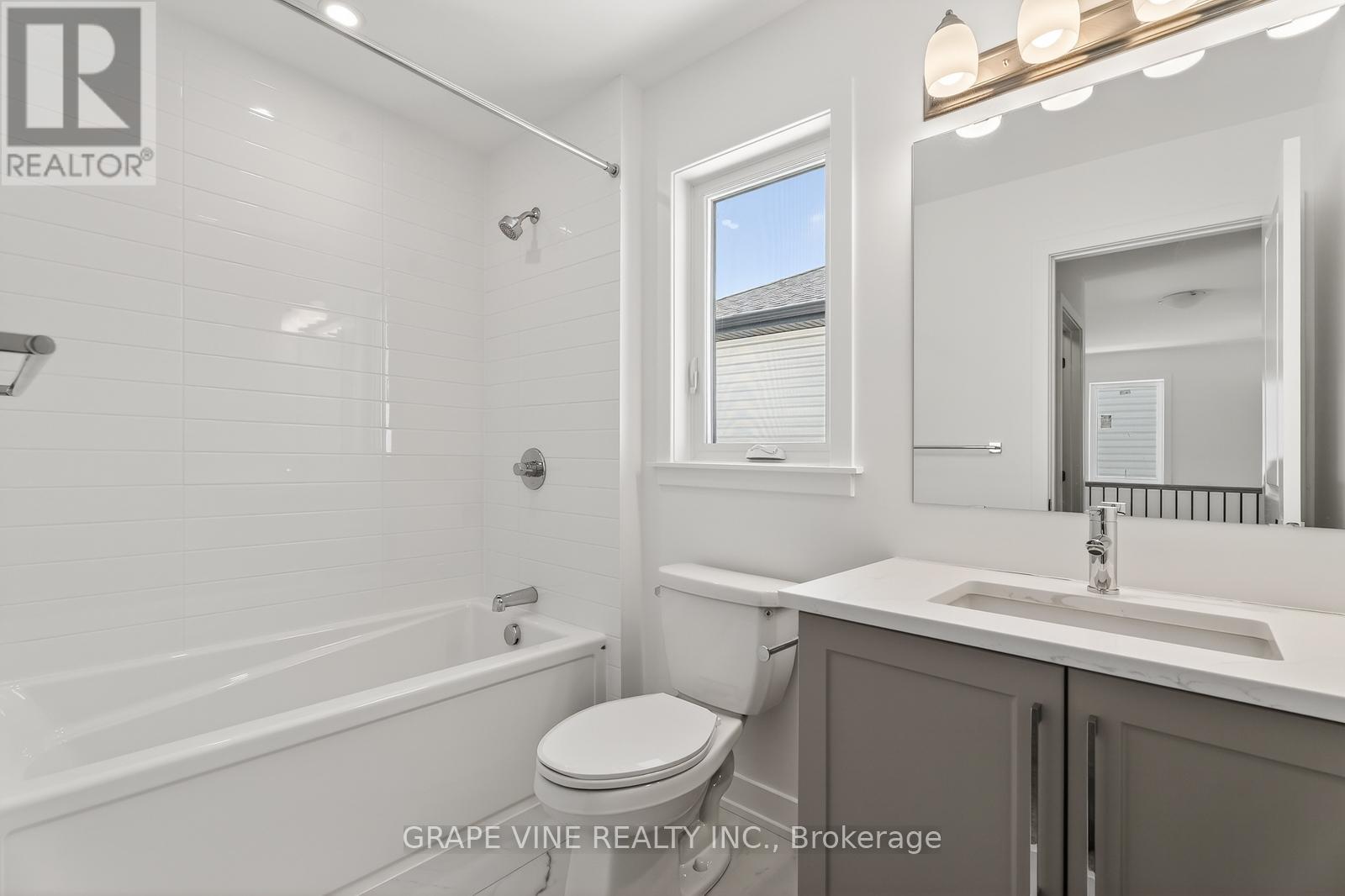 543 Tahoe Heights, Ottawa, Ontario  K1T 0W1 - Photo 27 - X12849516