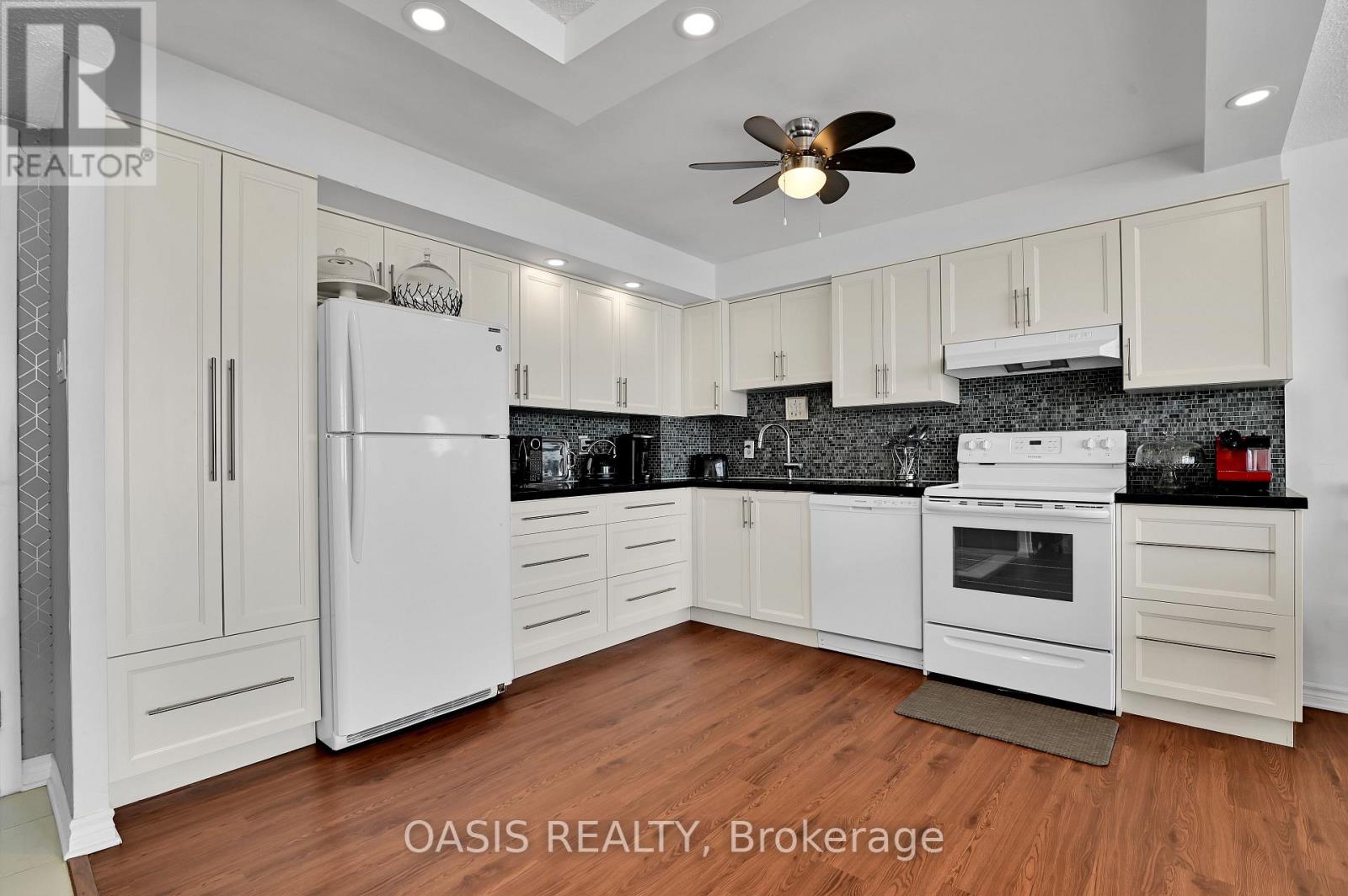 1108 - 2760 Carousel Crescent, Ottawa, Ontario  K1T 2N4 - Photo 10 - X12849546