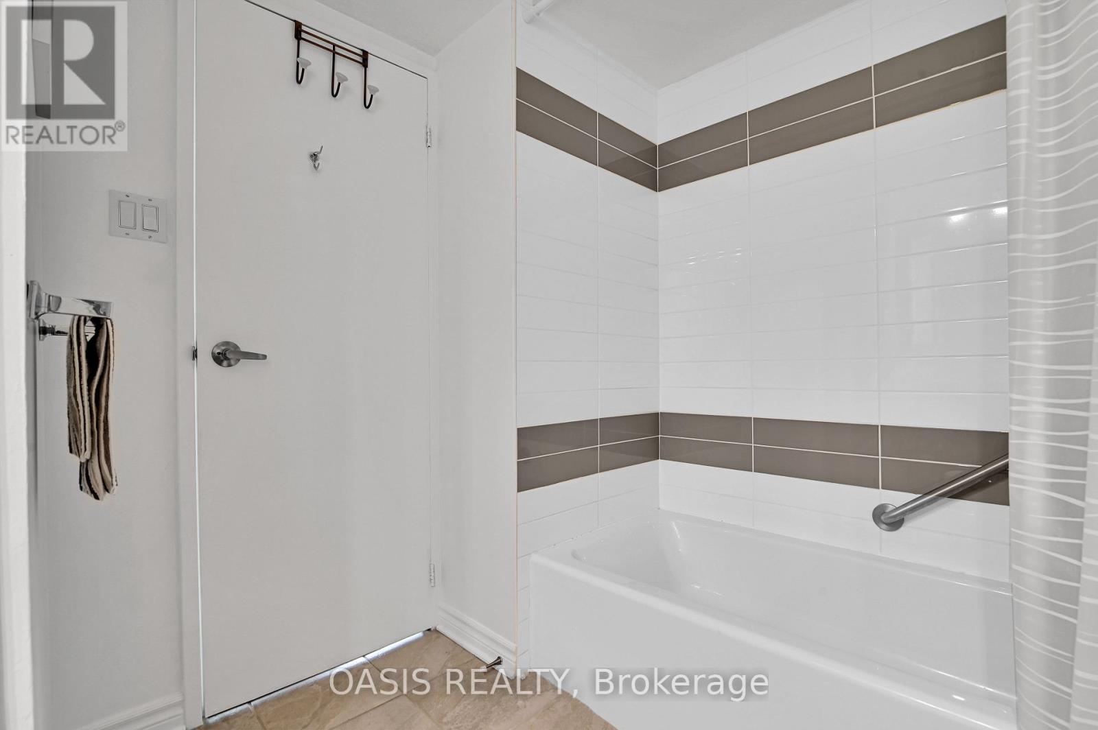 1108 - 2760 Carousel Crescent, Ottawa, Ontario  K1T 2N4 - Photo 21 - X12849546