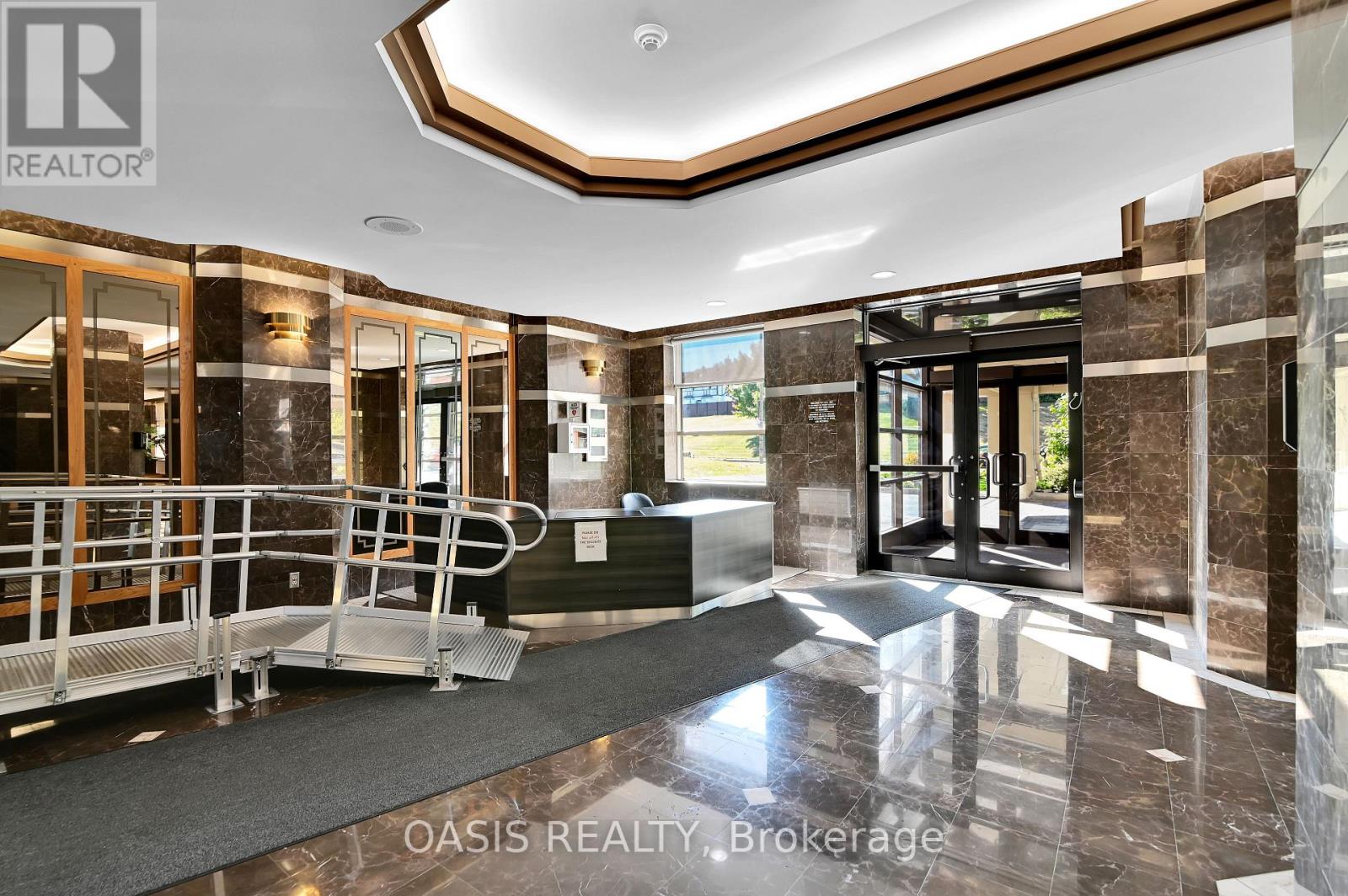 1108 - 2760 Carousel Crescent, Ottawa, Ontario  K1T 2N4 - Photo 3 - X12849546