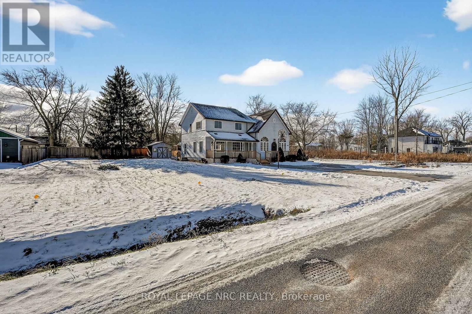 3205 Poplar Avenue, Fort Erie, Ontario  L0S 1N0 - Photo 3 - X12638342