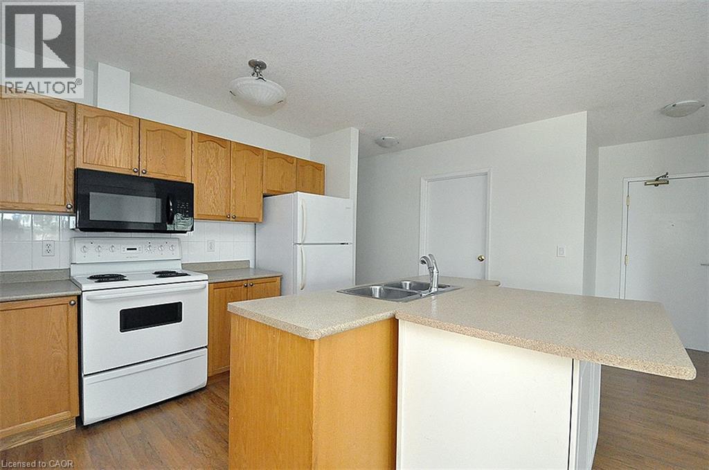 345 Briarmeadow Drive Unit# 203, Kitchener, Ontario  N2A 4J6 - Photo 10 - 40809906