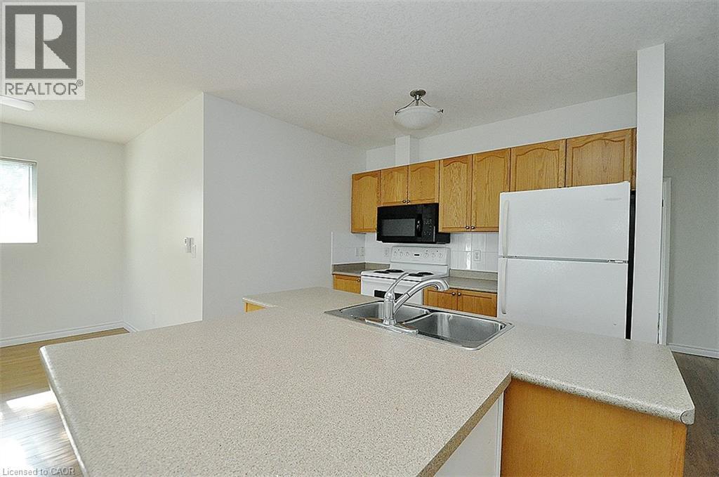345 Briarmeadow Drive Unit# 203, Kitchener, Ontario  N2A 4J6 - Photo 11 - 40809906