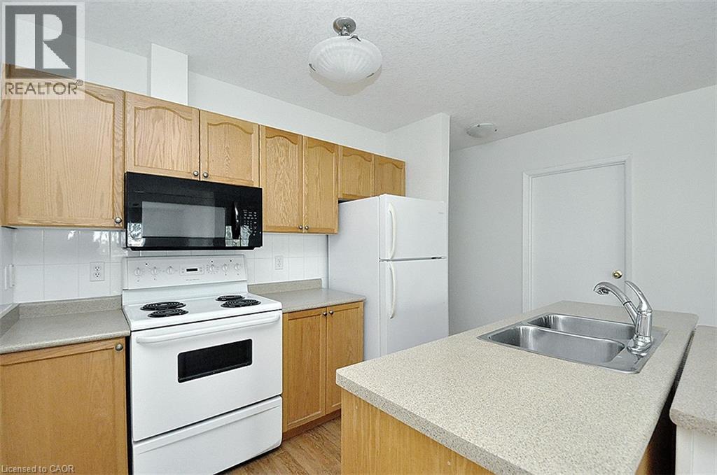 345 Briarmeadow Drive Unit# 203, Kitchener, Ontario  N2A 4J6 - Photo 12 - 40809906