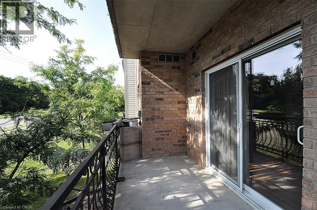 345 Briarmeadow Drive Unit# 203, Kitchener, Ontario  N2A 4J6 - Photo 23 - 40809906