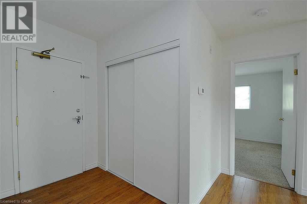 345 Briarmeadow Drive Unit# 203, Kitchener, Ontario  N2A 4J6 - Photo 7 - 40809906