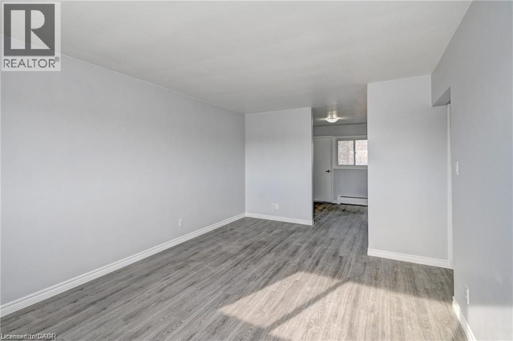 280 Sydney Street S Unit# B5, Kitchener, Ontario  N2G 3V9 - Photo 12 - 40809886