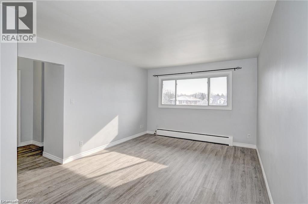 280 Sydney Street S Unit# B5, Kitchener, Ontario  N2G 3V9 - Photo 14 - 40809886