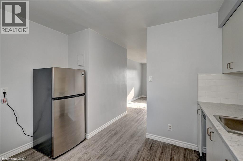 280 Sydney Street S Unit# B5, Kitchener, Ontario  N2G 3V9 - Photo 17 - 40809886