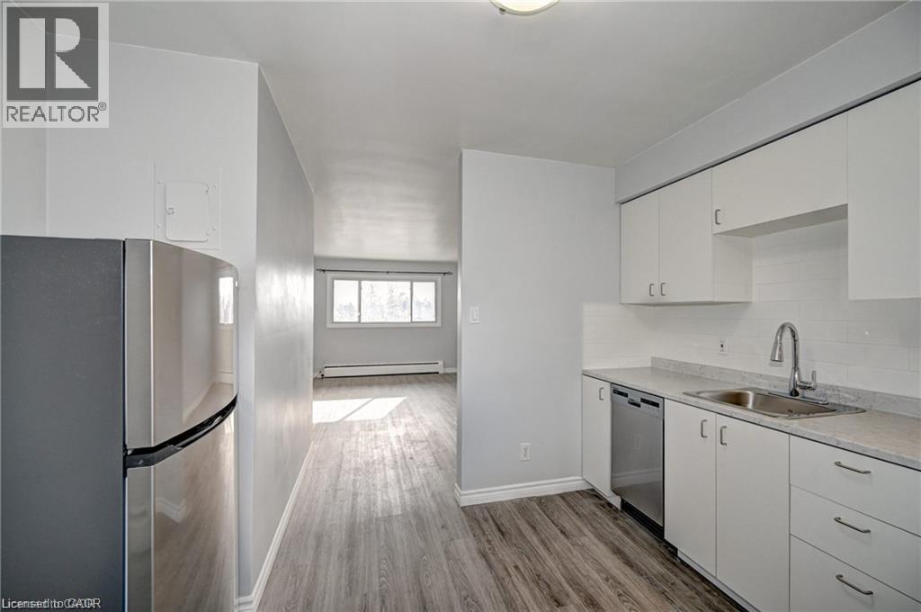 280 Sydney Street S Unit# B5, Kitchener, Ontario  N2G 3V9 - Photo 18 - 40809886