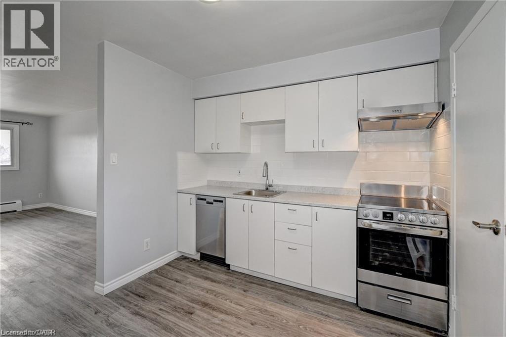 280 Sydney Street S Unit# B5, Kitchener, Ontario  N2G 3V9 - Photo 19 - 40809886