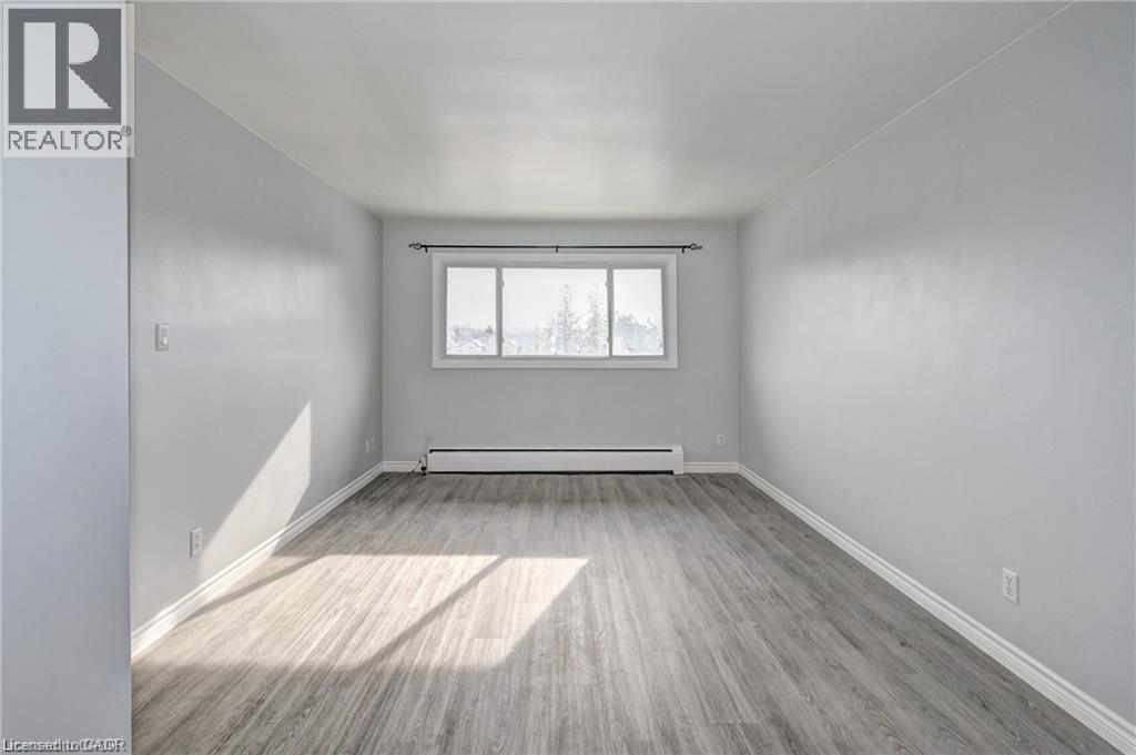 280 Sydney Street S Unit# B5, Kitchener, Ontario  N2G 3V9 - Photo 9 - 40809886