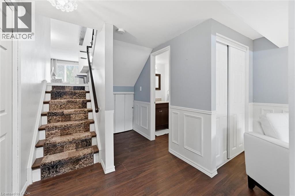 2223 Manchester Drive, Burlington, Ontario  L7P 3W3 - Photo 37 - 40809880