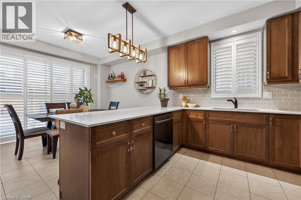 4054 Thomas Street, Beamsville, Ontario  L3J 0S5 - Photo 7 - 40809855