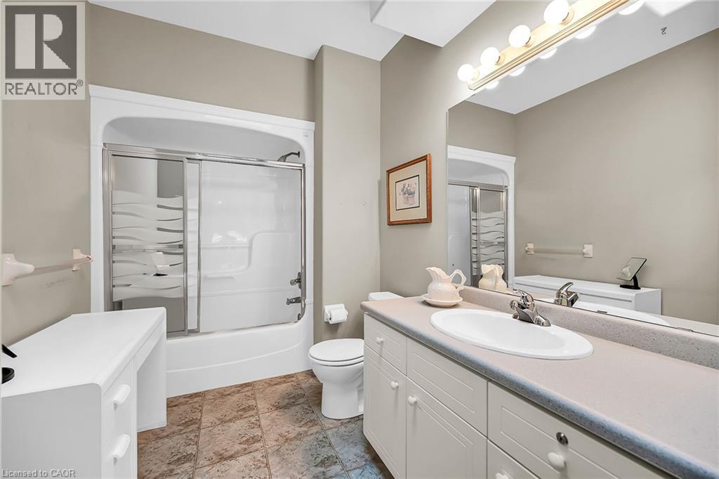 223 Greenbriar Road, Ancaster, Ontario  L9G 3V9 - Photo 17 - 40809284