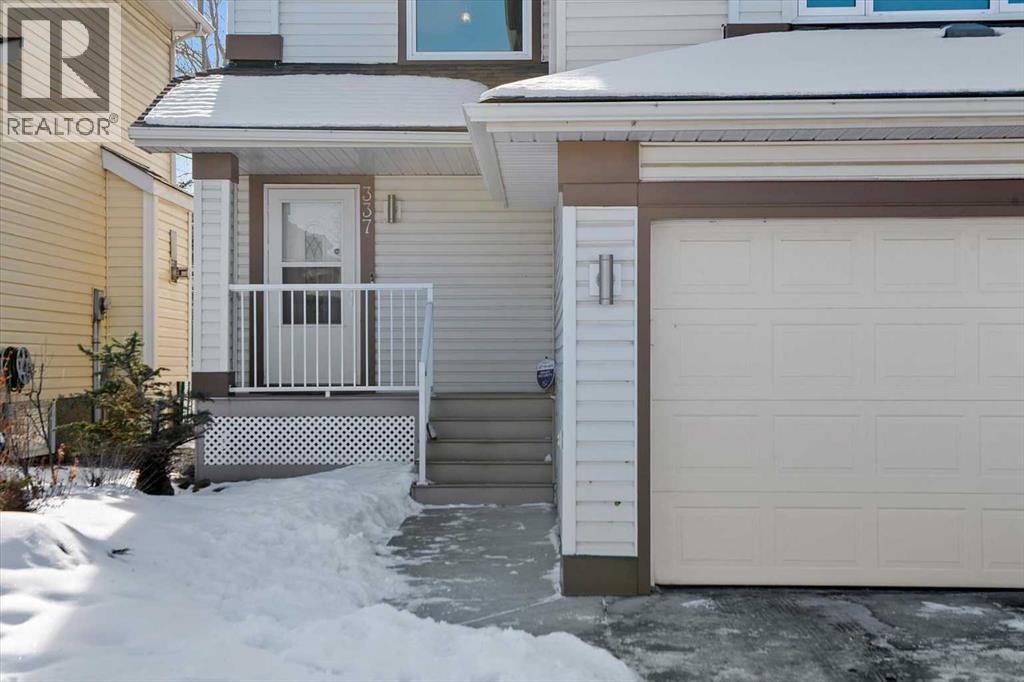 337 Douglas Glen Heath Se, Calgary, Alberta  T2Z 2W5 - Photo 3 - A2285187