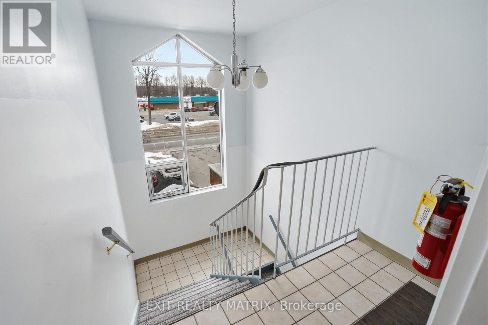 481 Spence Avenue, Hawkesbury, Ontario  K6A 3A4 - Photo 7 - X12849610